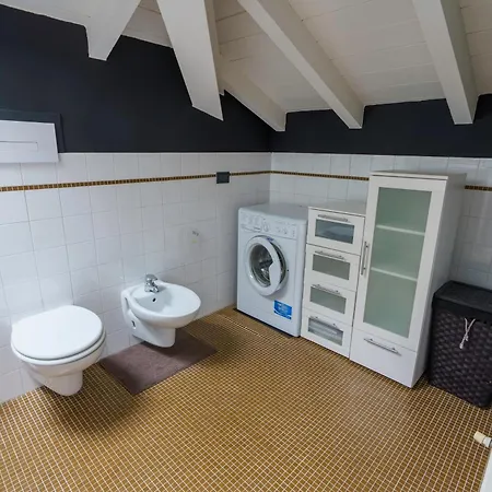 Apartment Mansarda A Due Passi Dal Centro Old2